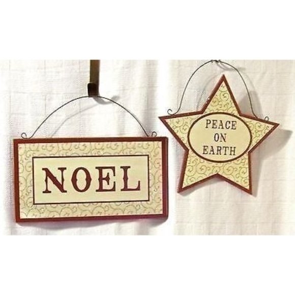 Noel & Peace on Earth Star Hanging Signs - Picture 2 of 8